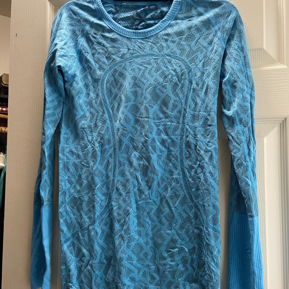 Seawheeze lululemon long sleeve top size 8